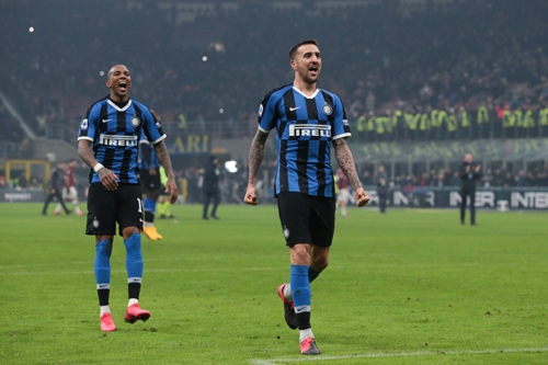 勾勒出这场 勾勒出这场